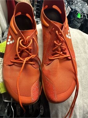 Vince Men's Bright Orange Athletic Sneakers